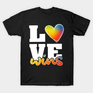 'Love Wins LGBT' Awesome Rainbows Gift T-Shirt